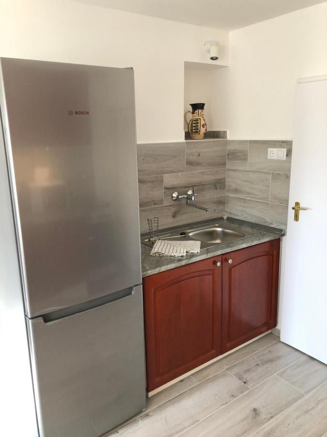 Leander Apartman Balatonakali Luaran gambar